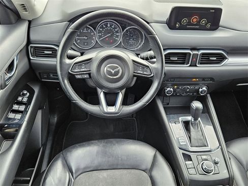 Used 2017 MAZDA CX-5 Touring w/ Preferred Equipment Package image 12