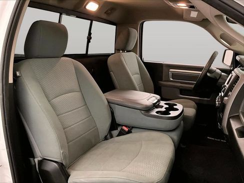 Used 2019 RAM 1500 Tradesman w/ Popular Equipment Group RWD image 7