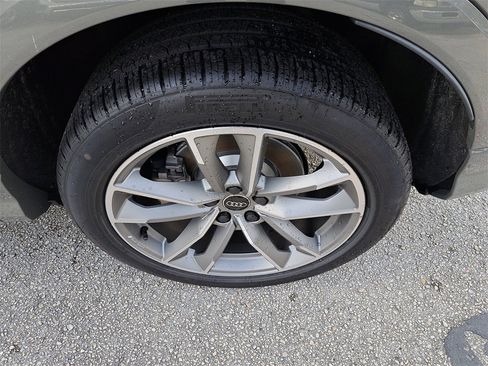 New 2025 Audi Q3 2.0T Premium image 30