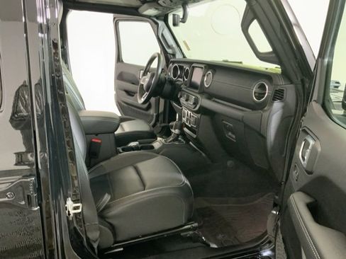 Used 2022 Jeep Wrangler Unlimited Sahara 4xe w/ Cold Weather Group image 25