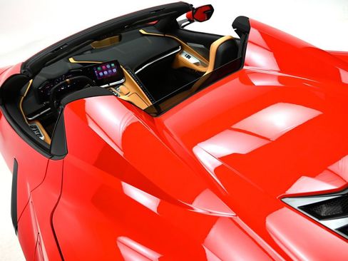 Used 2022 Chevrolet Corvette Stingray Preferred Conv w/ 2LT RWD image 30