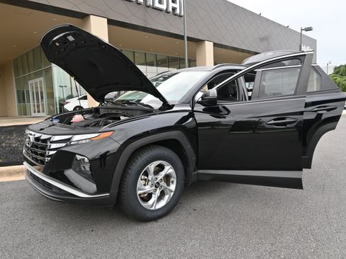 Certified 2023 Hyundai Tucson SEL image 10