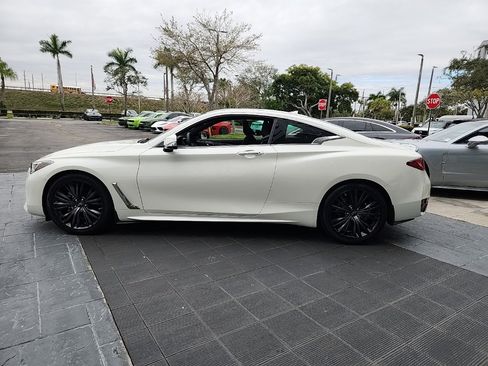 Used 2022 INFINITI Q60 3.0t Luxe w/ Style Package image 10