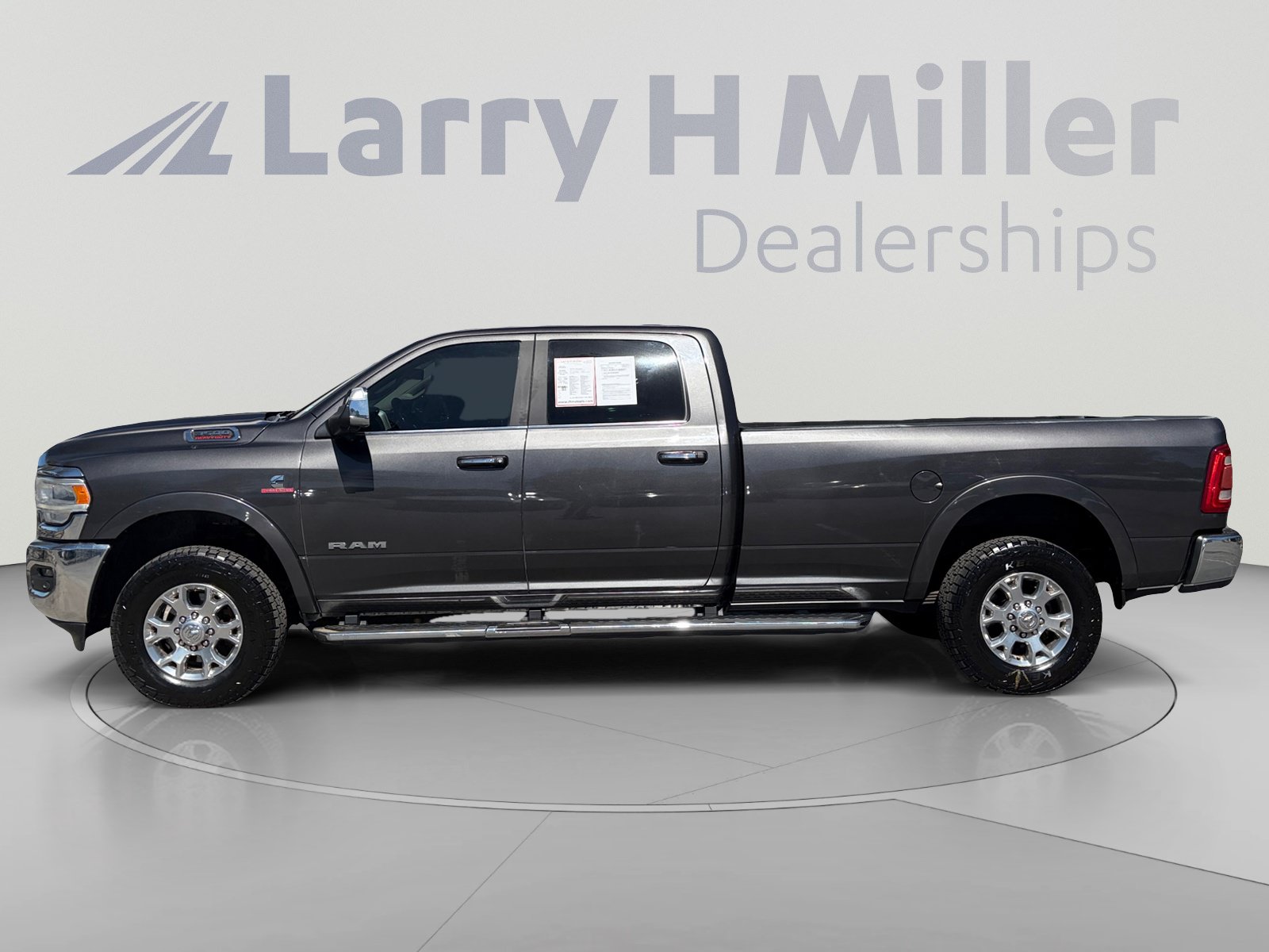 Used 2021 RAM 3500 Laramie w/ Safety Group AWD/4WD image 2
