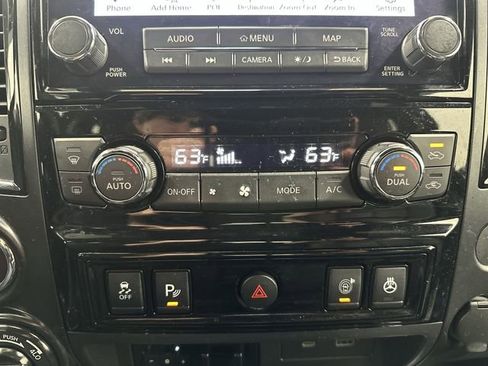 Used 2023 Nissan Titan PRO-4X w/ Pro-4x Convenience Package image 19