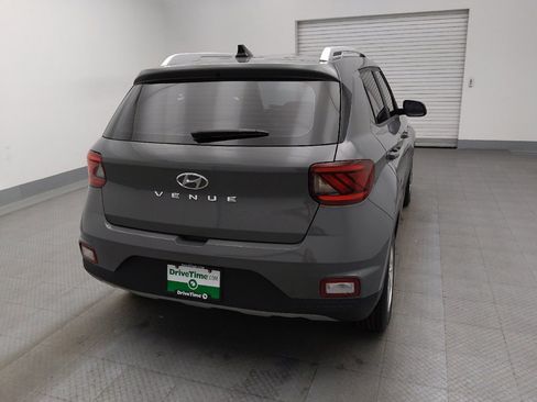 Used 2020 Hyundai Venue SEL w/ Convenience Package FWD image 7
