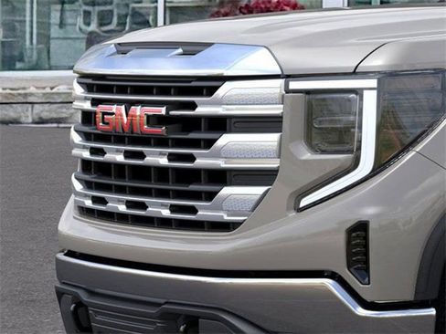 New 2026 GMC Sierra 1500 SLE image 13