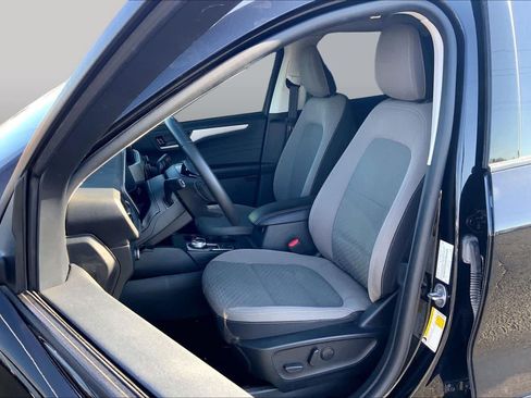 Used 2022 Ford Escape SE w/ SE Sport Appearance Package FWD image 8