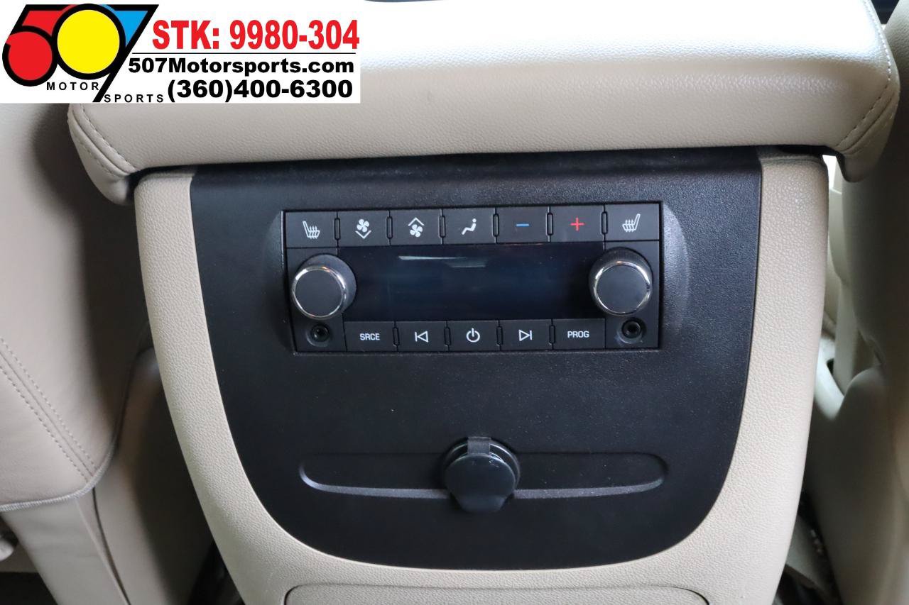 Used 2010 Chevrolet Tahoe LT w/ Luxury Package RWD image 20