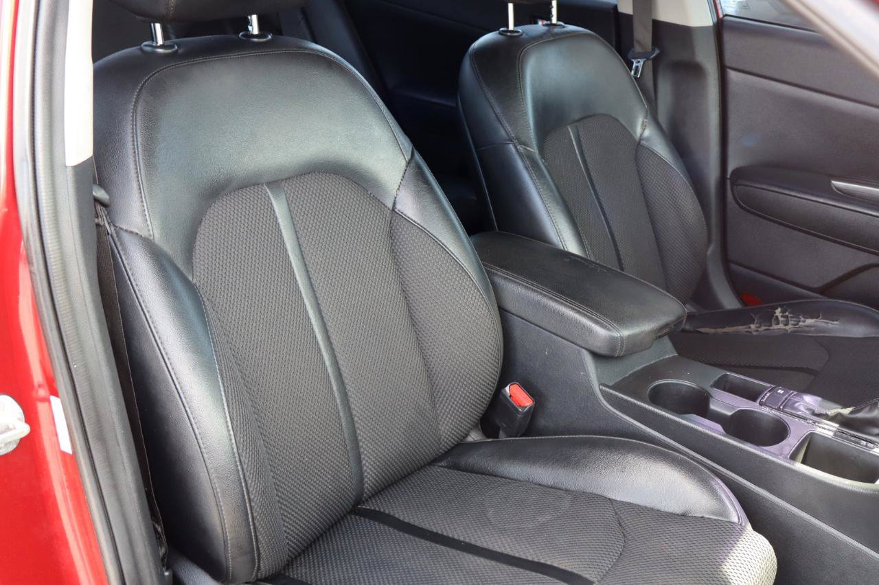 Used 2019 Kia Optima S w/ S Panoramic Sunroof Package FWD image 14