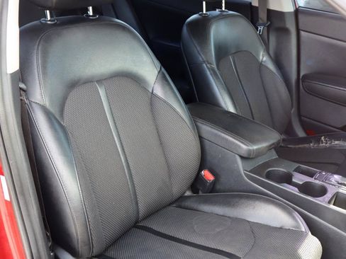 Used 2019 Kia Optima S w/ S Panoramic Sunroof Package FWD image 14