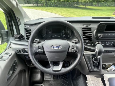 Used 2024 Ford Transit 350 XL RWD image 22