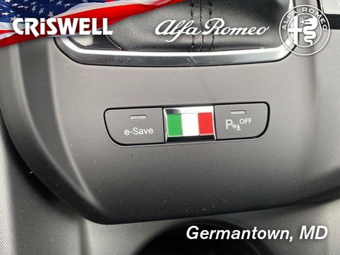 New 2024 Alfa Romeo Tonale Veloce image 32