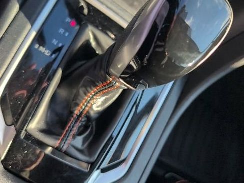 Used 2019 Subaru Crosstrek 2.0i Limited image 24