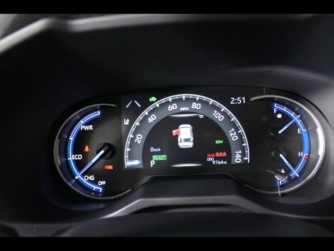 Used 2025 Toyota RAV4 XLE AWD/4WD image 23