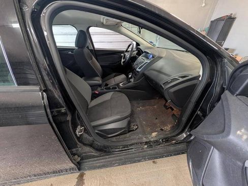 Used 2013 Ford Focus SE FWD image 26