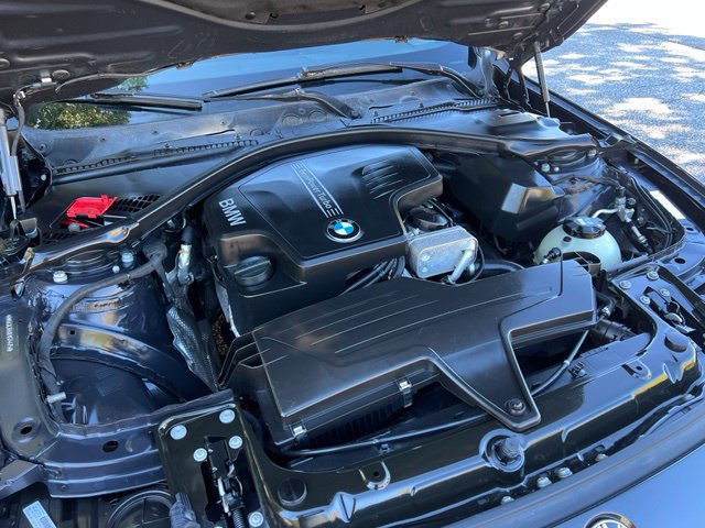 Used 2015 BMW 320i xDrive Sedan AWD/4WD image 39