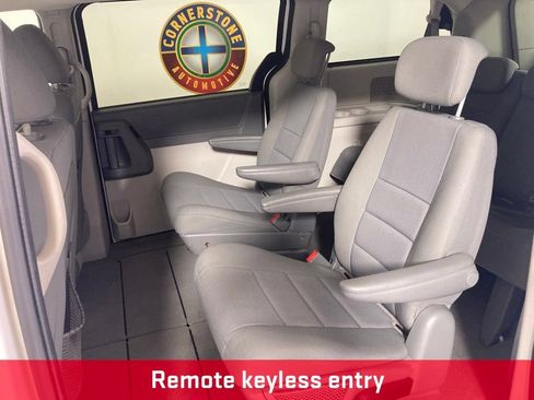 Used 2009 Dodge Grand Caravan SE FWD image 13