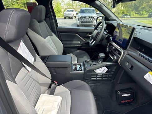 New 2025 Toyota Tacoma 4x4 Double Cab image 34