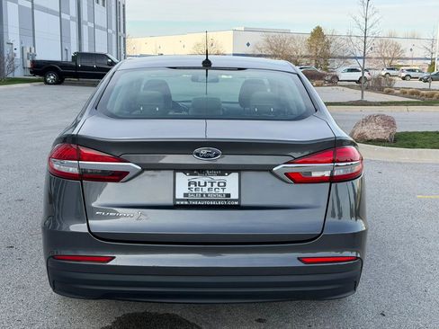 Used 2019 Ford Fusion S image 6