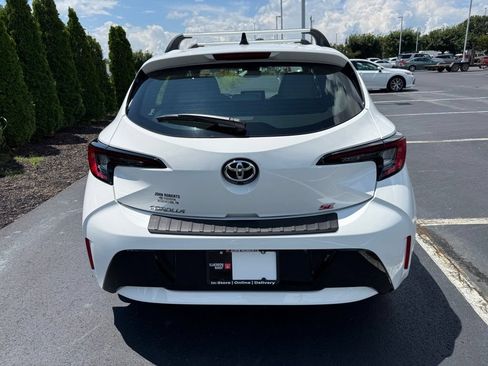 New 2026 Toyota Corolla SE FWD image 3