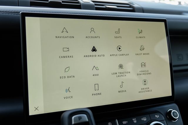 New 2026 Land Rover Defender 110 X-Dynamic SE AWD/4WD image 40