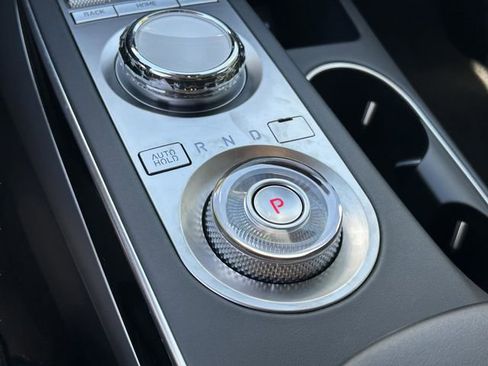 Used 2025 Genesis GV70 2.5T image 29