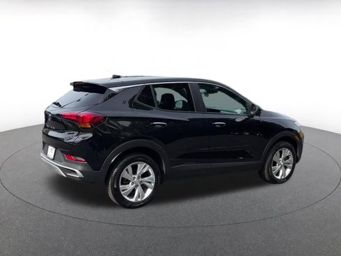 Used 2025 Buick Encore GX Preferred AWD/4WD image 15