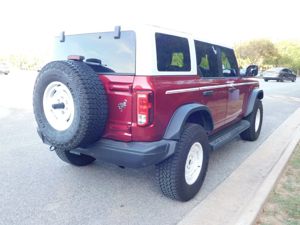 Used 2025 Ford Bronco Heritage Edition AWD/4WD image 4