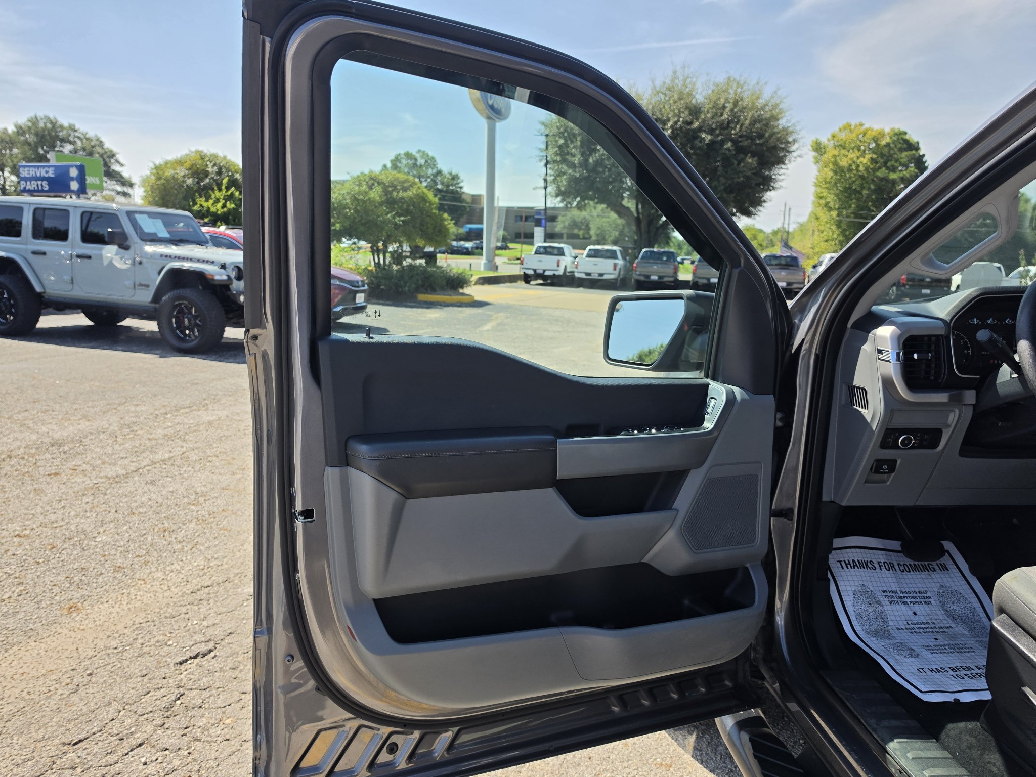 Used 2023 Ford F150 XLT w/ Trailer Tow Package AWD/4WD image 15