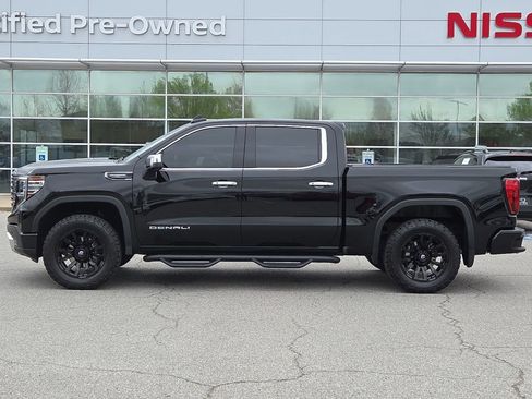 Used 2024 GMC Sierra 1500 Denali Ultimate image 3