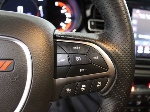 Used 2024 Dodge Durango SXT image 42