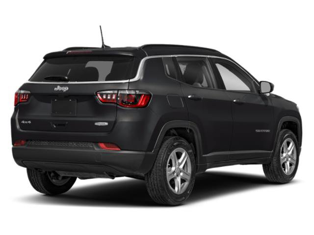 Certified 2023 Jeep Compass Latitude AWD/4WD image 3