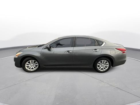 Used 2015 Nissan Altima 2.5 S w/ Power Driver Seat Package image 9