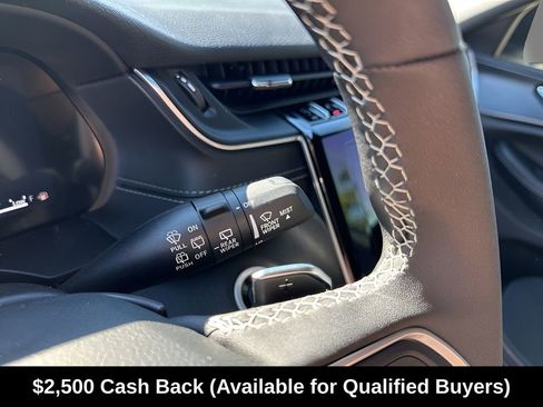 New 2025 Jeep Grand Cherokee L Laredo w/ Luxury Tech Group I RWD image 36