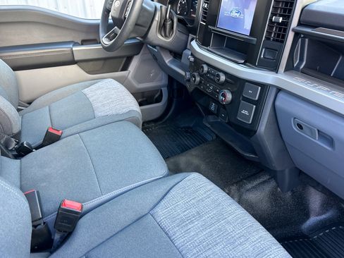 Used 2024 Ford F350 XLT image 12