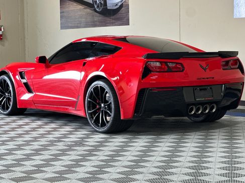 Used 2019 Chevrolet Corvette Grand Sport w/ Carbon Flash Badge Package image 6
