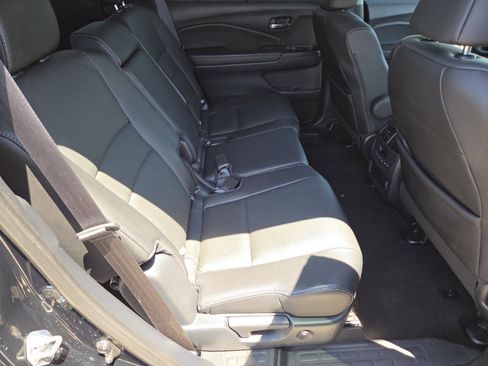 Used 2021 Honda Pilot Special Edition image 23