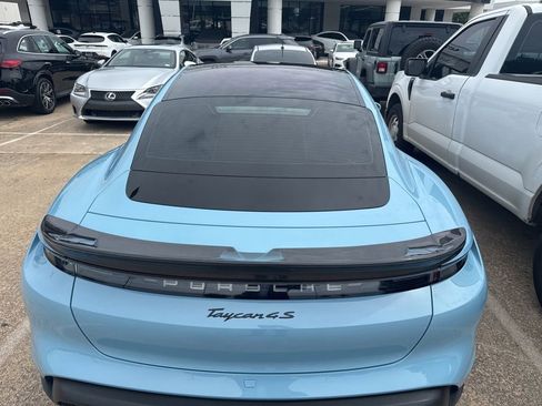 Used 2020 Porsche Taycan 4S AWD/4WD image 10