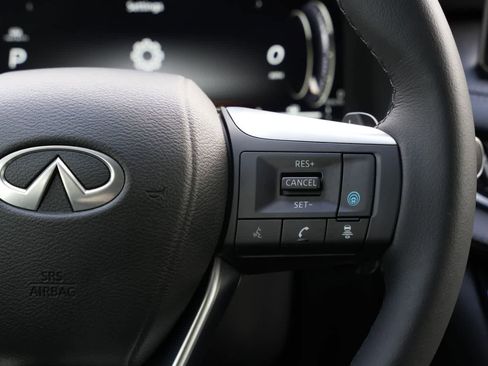 Used 2025 INFINITI QX60 Luxe w/ Cargo Package image 11