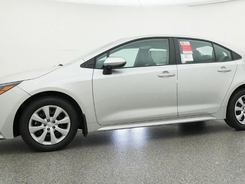 New 2026 Toyota Corolla LE image 18