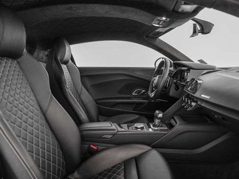 Used 2018 Audi R8 V10 plus AWD/4WD image 26