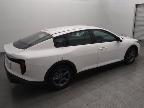 Used 2025 Kia K4 FWD image 10