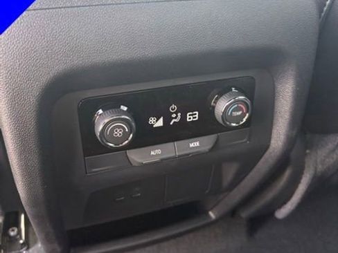 New 2026 Chevrolet Traverse LT w/ LPO, Floor Liner Package AWD/4WD image 26