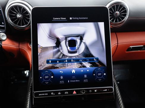 Certified 2022 Mercedes-Benz SL 55 AMG 4MATIC w/ Driver Assistance Package image 22