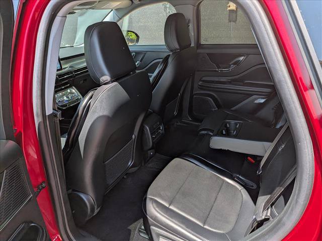 Used 2021 Lincoln Corsair AWD w/ Premium Package image 22