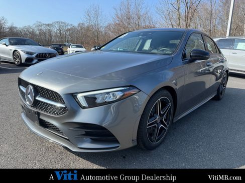 Used 2019 Mercedes-Benz A 220 4MATIC image 4