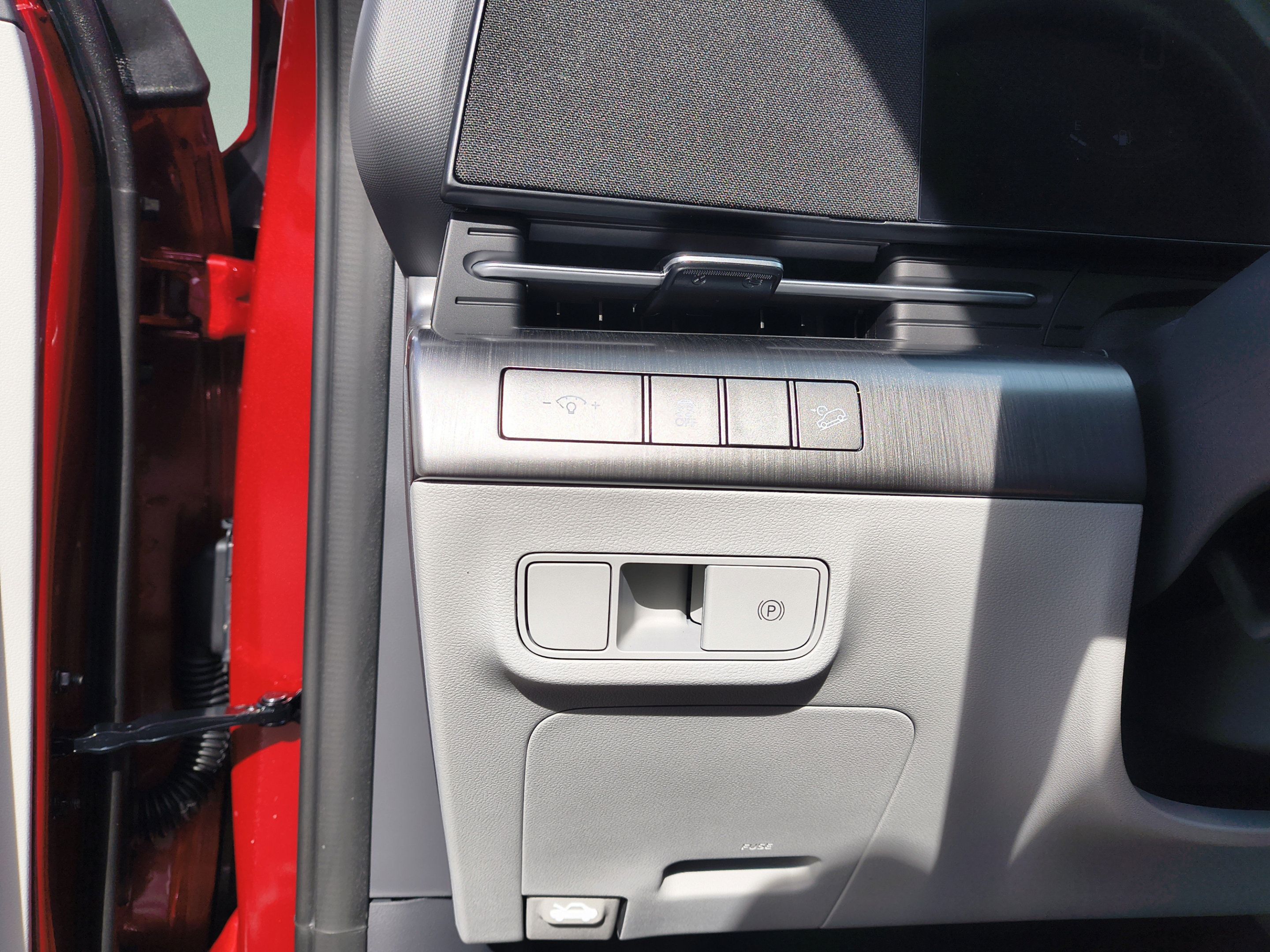 New 2027 Hyundai Kona SE FWD image 26