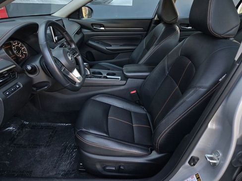 Used 2021 Nissan Altima 2.5 SR image 17