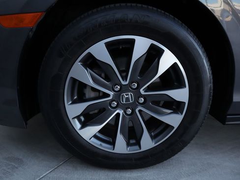 Used 2022 Honda Odyssey EX-L image 28